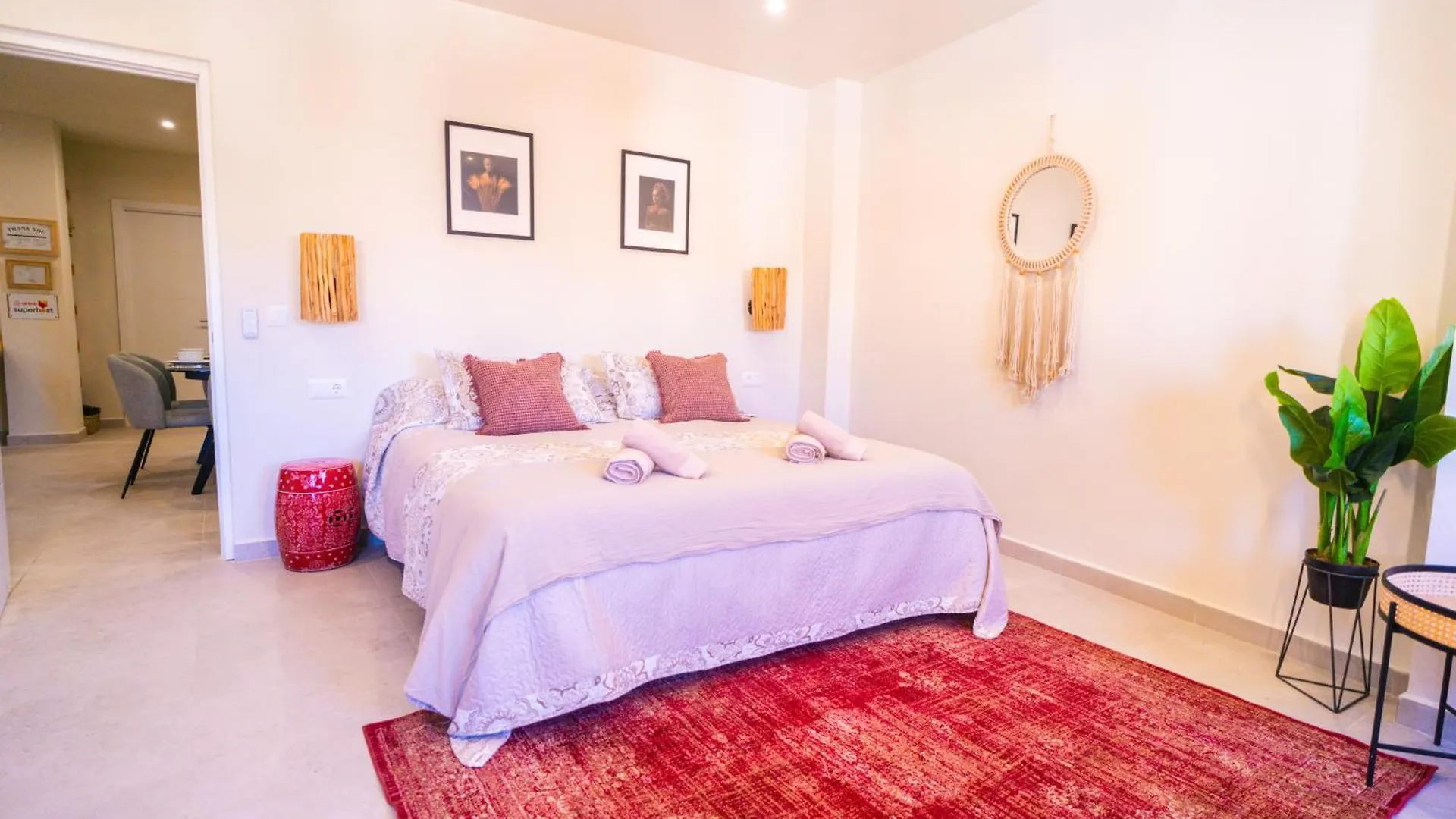 Cantos Apartment With Jacuzzi 龙达